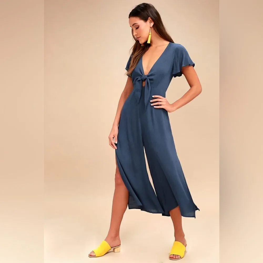 Lulu’s Tie-Front Culotte Jumpsuit with Side Slits